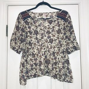 *SOLD* Babydoll Top 🌼